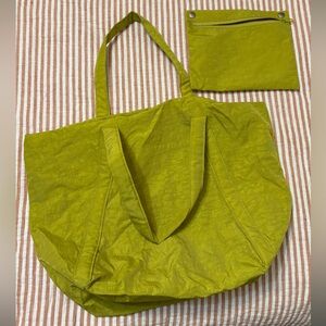 Green chartreuse small cloud Baggu Bag